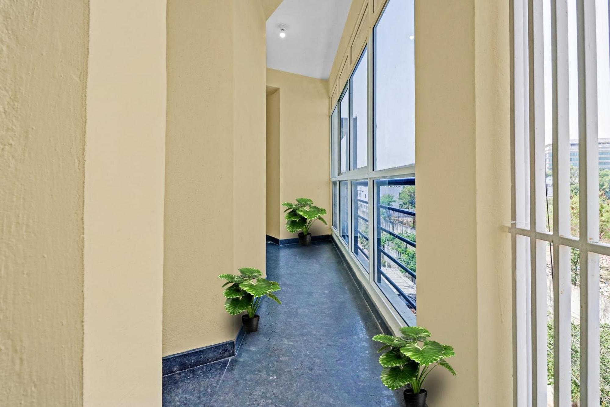 Hotel O Mn Residency Near Ragigudda Sri Prasanna Anjaneyaswamy Temple 벵갈루루 외부 사진